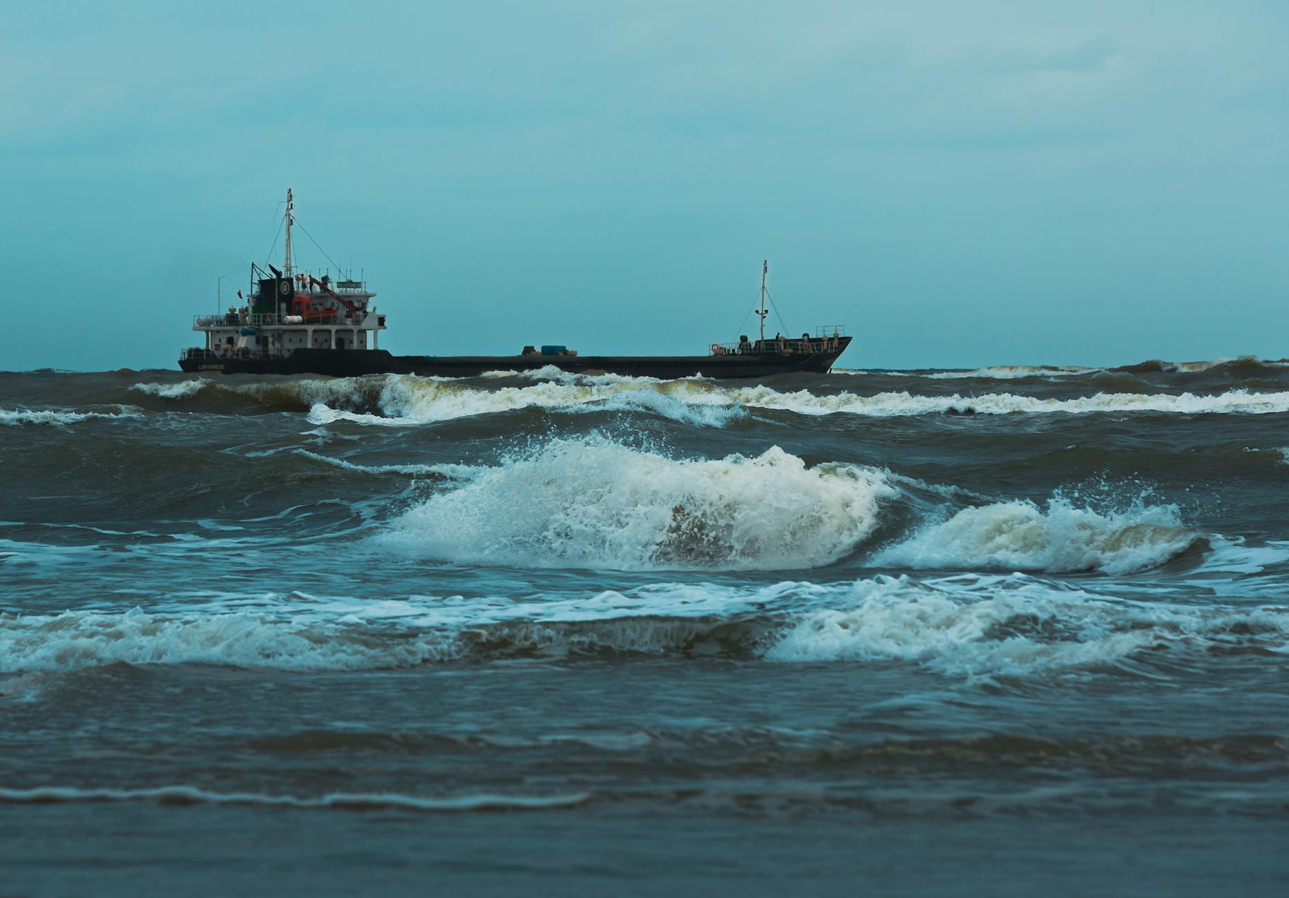 FOUNDER — a ship sinking/failing (foundering) in the image